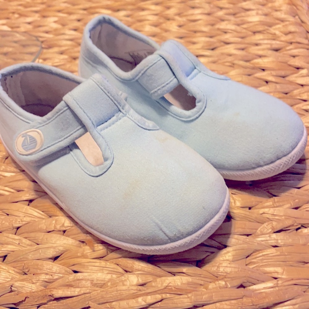 Jojo Maman Bebe Canvas Shoes child size 11T